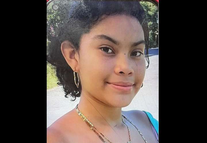 Ana Sophia Salinas Pittí, de 12 años, está desaparecida.