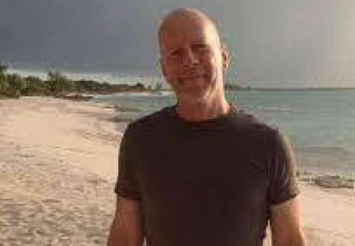  Bruce Willis