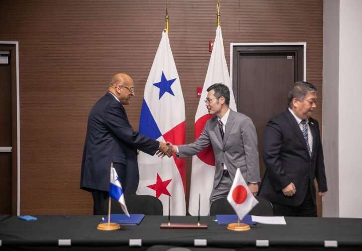 Panamá y Japón firman préstamo para Metro del Oeste