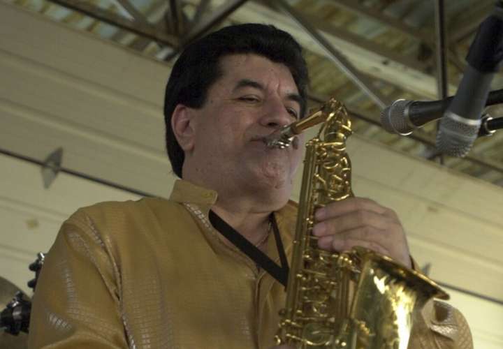 Muere el músico Fito Olivares, creador del tema 'Juana la cubana'
