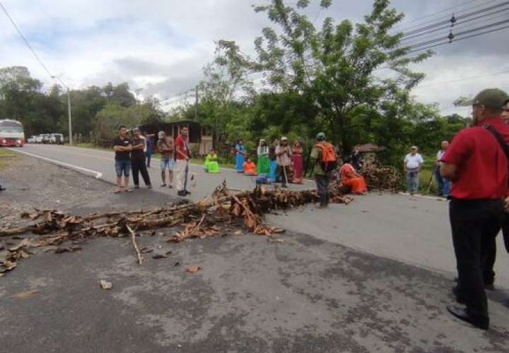 Protesta escolar en Bocas del Toro.  (Foto: Pulso Informativo)
