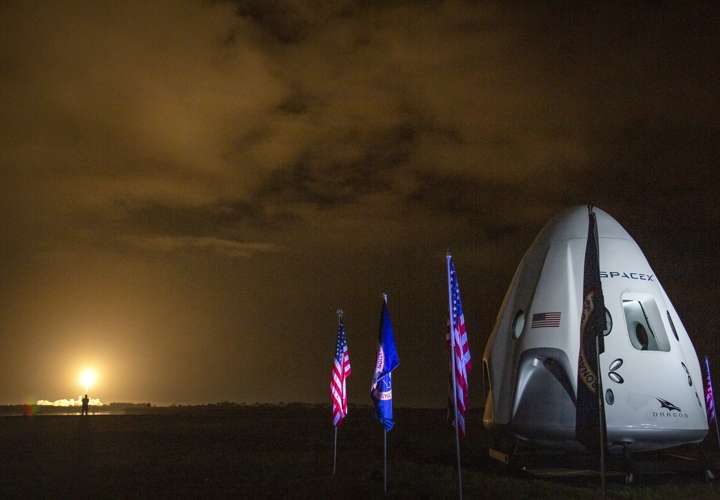 SpaceX intentará el domingo el aplazado lanzamiento de cohete