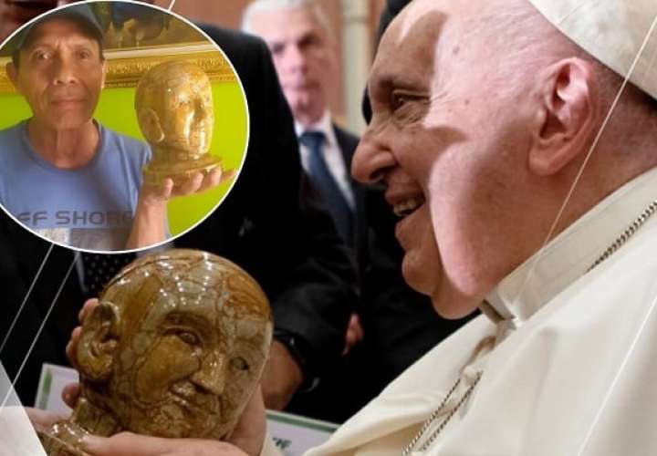 Artesano obsequia piedra jabón de Membrillo al papa Francisco  