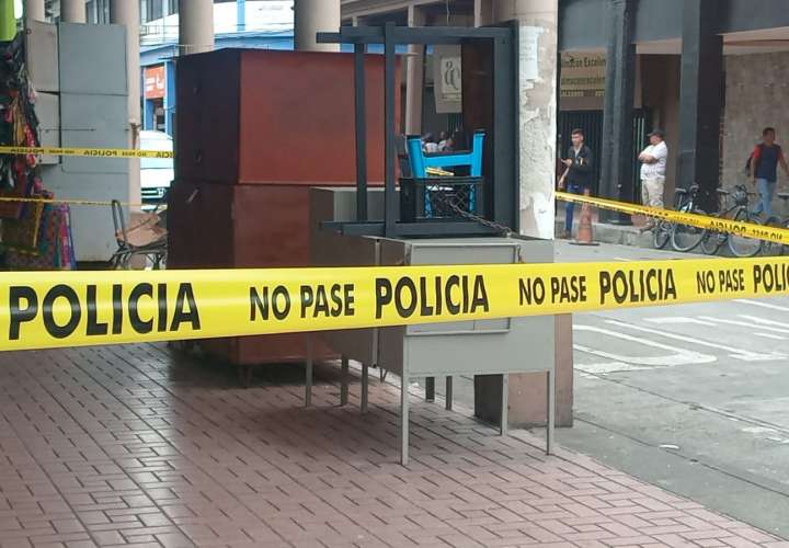 Horrendo ataque: Hombre de 50 años apuñalado en Colón 