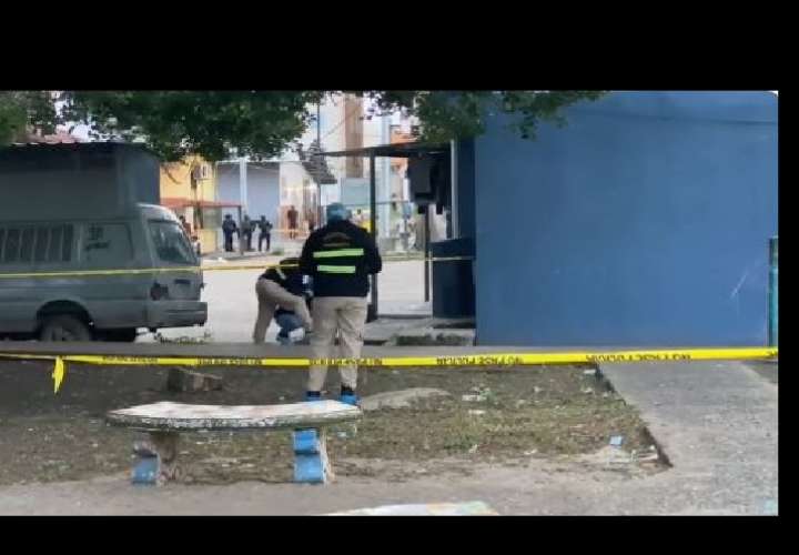 Matan a joven y 2 policías heridos en tarde de bala en El Chorrillo 
