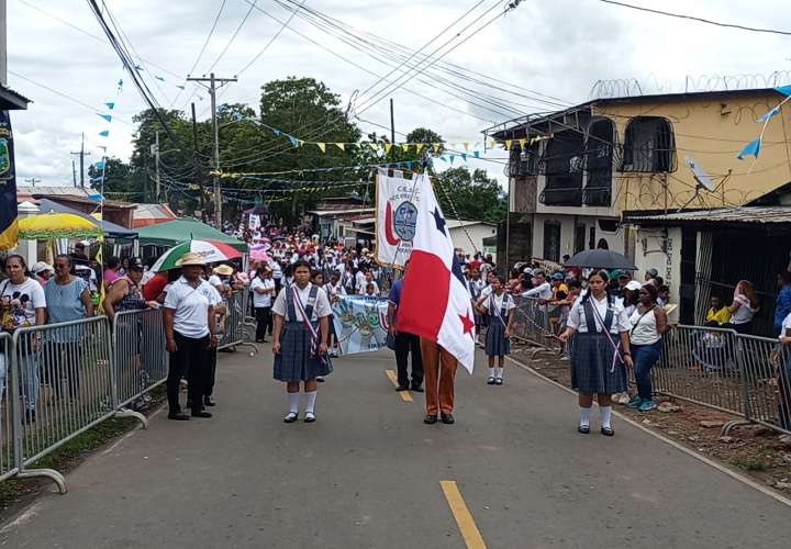 Arraiján celebra los 168 años de fundación con un gran desfile