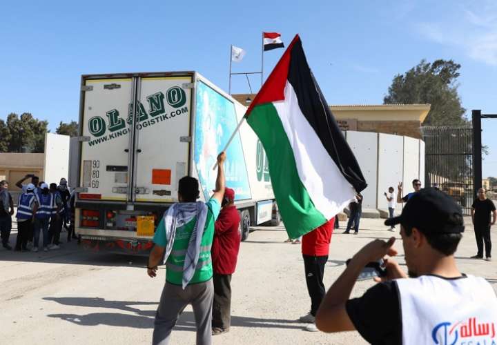 ONU confirma que han entrado 20 camiones con ayuda a Gaza