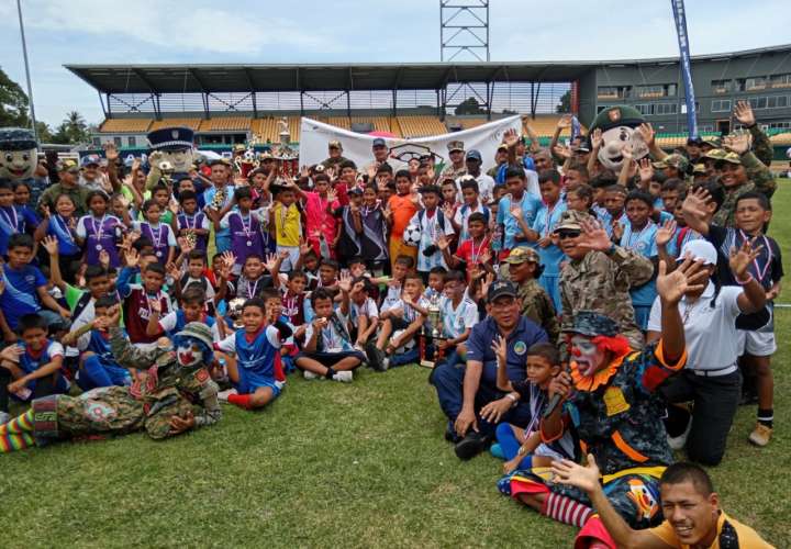 Culmina Copa de las Estrellas de Barú; 253 niños participaron