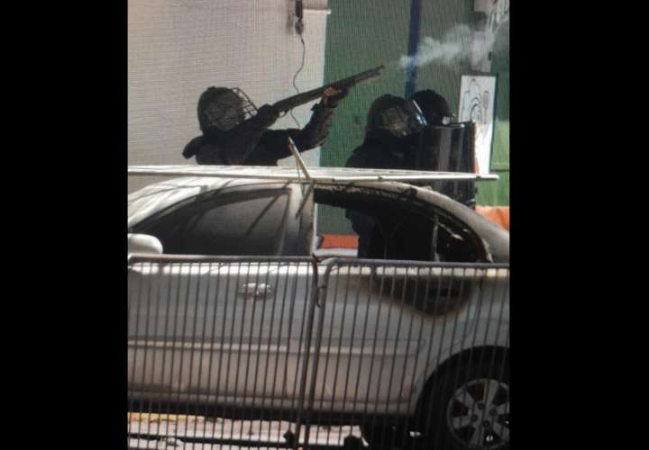 3 policías heridos en El Chorrillo 