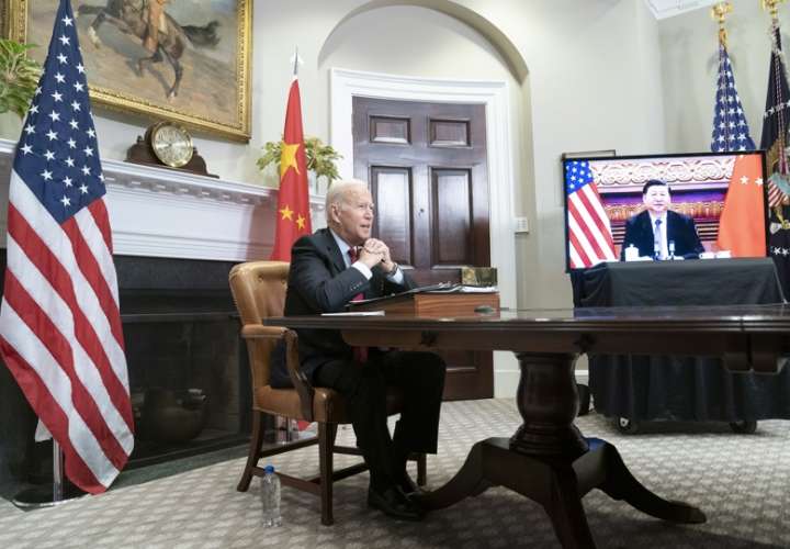 Joe Biden y Xi Jinping en un encuentro telemático en noviembre de 2021. EFE