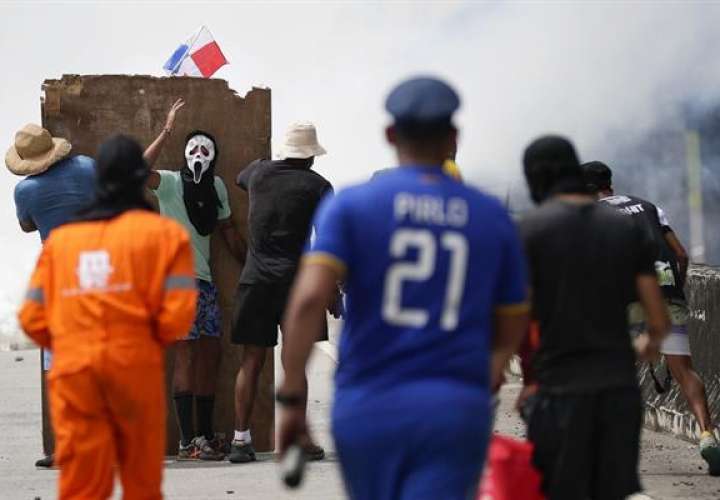 Protesta en Panamá,  hay represión de la Policía y el Senan 