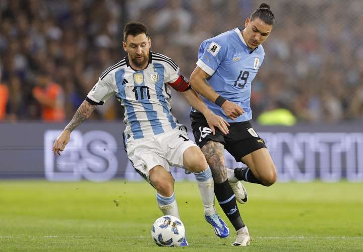 Messi critica a los jóvenes de la selección uruguaya