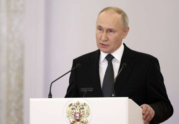 Putin desvela el secreto a voces de que se presenta a la reelección