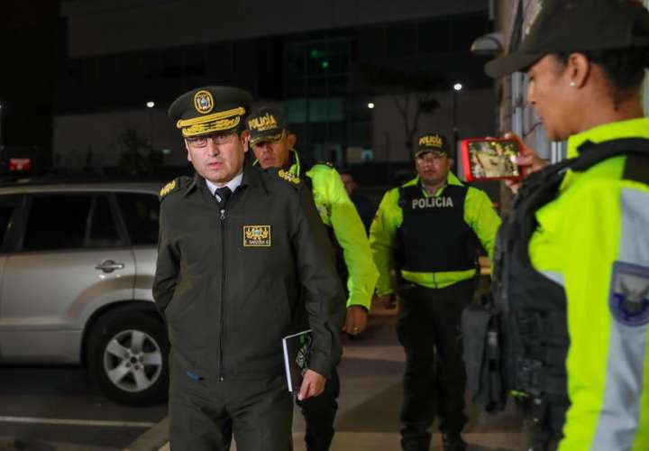 El general de Policía Freddy Sarzosa da declaraciones sobre la extradición desde Panamá de Daniel Salcedo. EFE