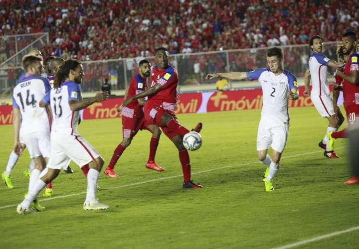 ¡Matador! ¡Matador! El último adiós al goleador del pueblo