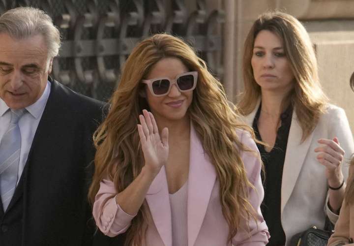 Panamá figura en fraude de Shakira de $6,6 millones. Ella lo niega