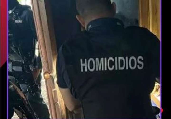Asesinan a taxista dentro de su auto en Alcalde Díaz 