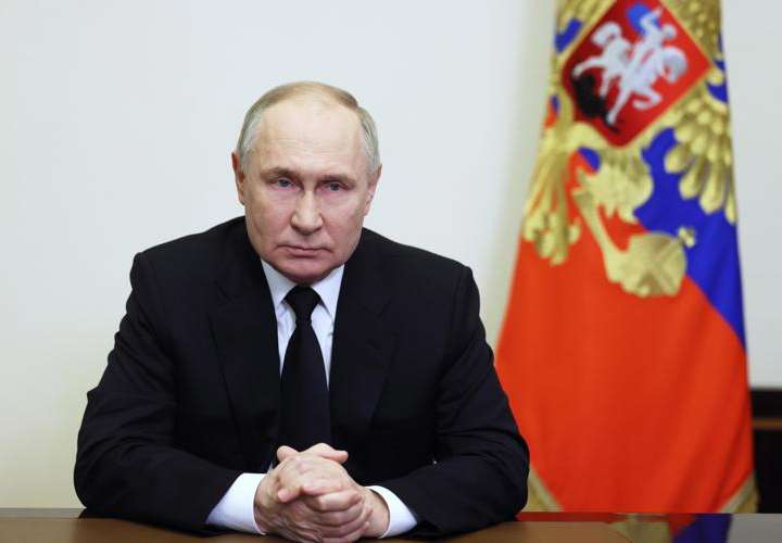 Putin promete vengar a víctimas de atentado terrorista en Moscú