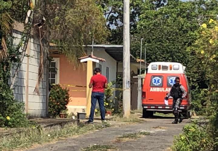 Lo hallan muerto cerca a escuela en Chitré