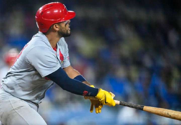 Iván Herrera conectó sus primeros hits de la campaña 2024 en la MLB