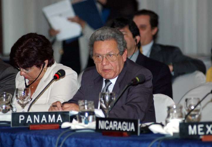 Exembajador ante la OEA: es aberrante impedir candidatura de Mulino