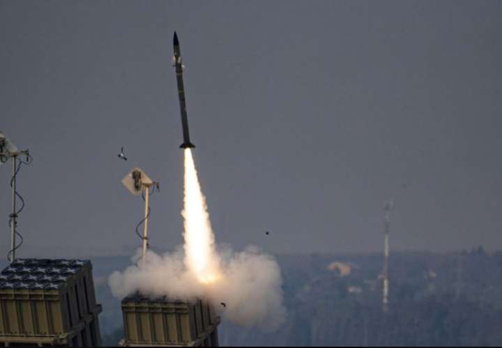 Israel lanza misiles contra Irán en represalia por ataque 
