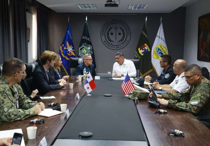 Líderes de inteligencia naval reunidos en Panamá