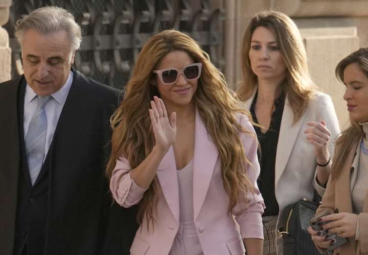 Fiscalía pide archivar la segunda causa contra Shakira por fraude 