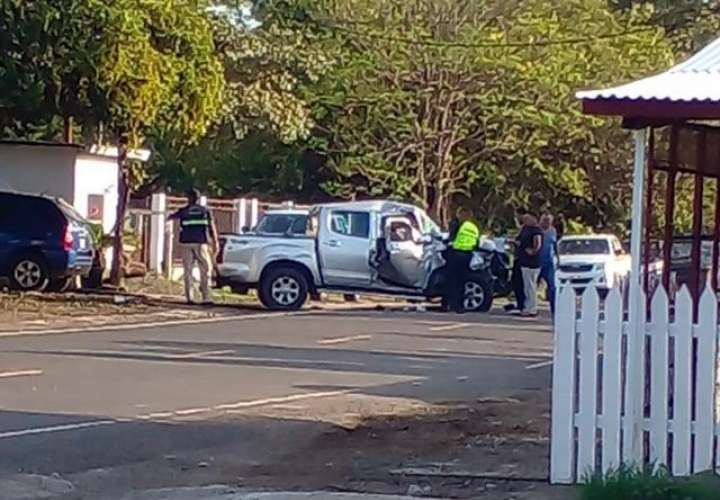 Escena del accidente de tránsito a eso de las 5 de la mañana de hoy.