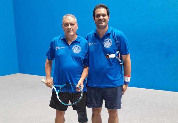 Luis Cerdeira (izq.) y Dayron Mateo, campeones de la primera división del torneo. Foto: Cortesía