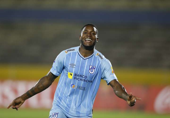 José Fajardo, goleador de la Universidad Católica.