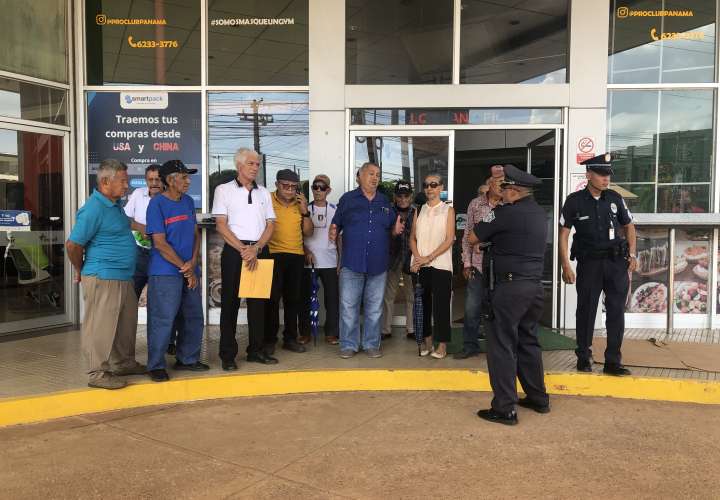 Jubilados y pensionados de las provincias de Herrera y Los Santos.