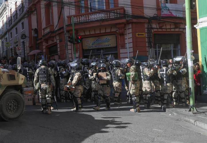 Militares bolivianos