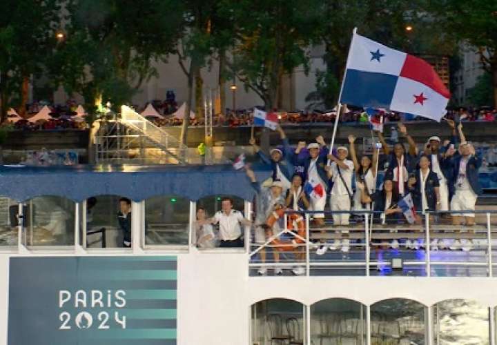 La delegación de Panamá durante el desfile de inauguración de los Juegos Olímpicos de París 2024. Foto: COP