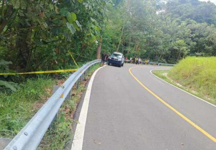 MUERE PASAJERA QUE VIAJABA EN BICICLETA