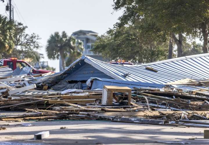 Huracán Helene deja 7 muertos y a más de 4 millones sin luz en Florida