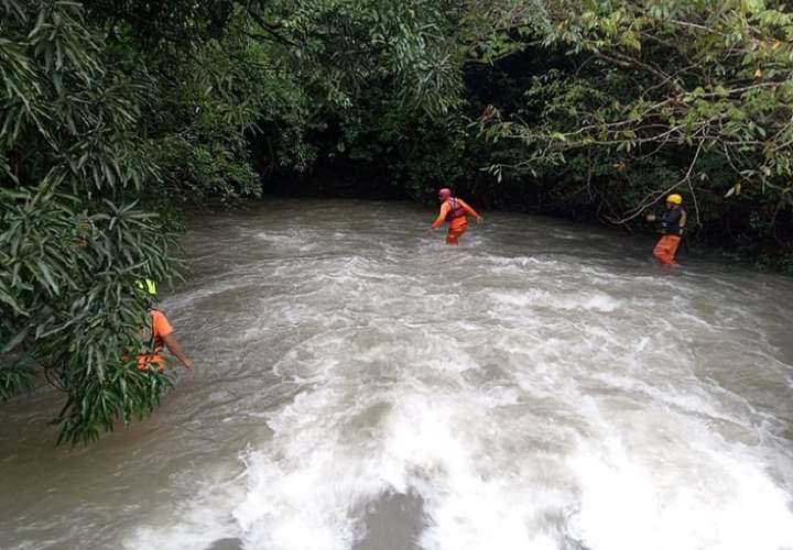  Ganadero muere arrastrado por aguas crecidas