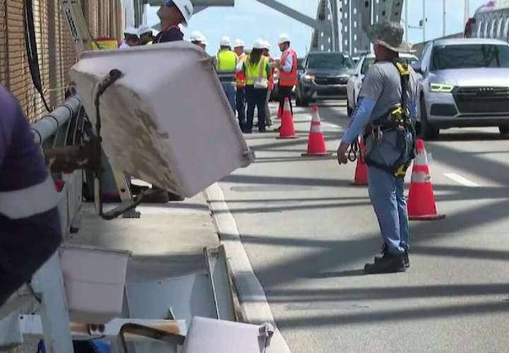 Inspección en el puente de Las Américas.