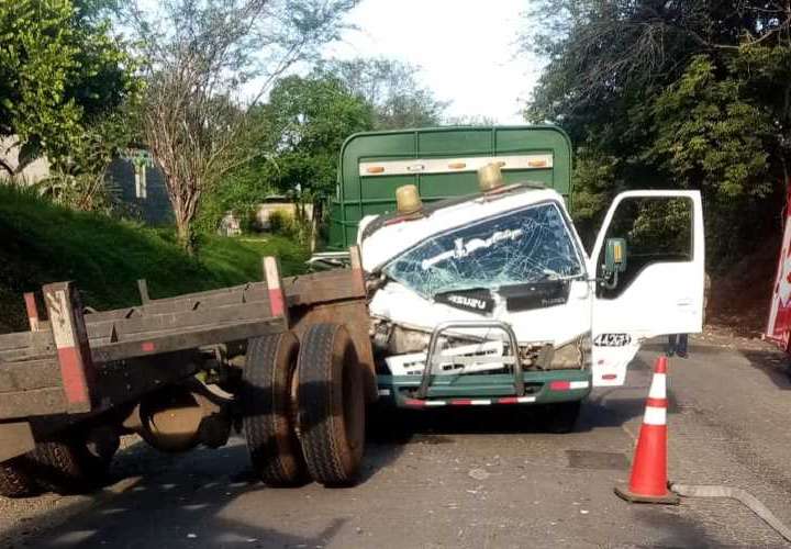 Pasajera muere en Cañita