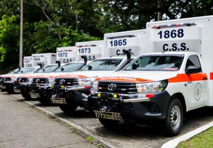 Llegan 10 ambulancias a CSS