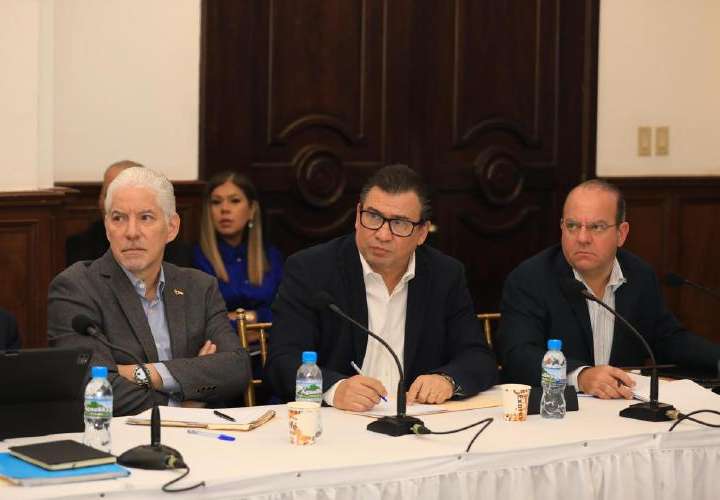 Cámara reconoce trabajo de sindicatos y empresarios en mesa sobre crisis de IVM