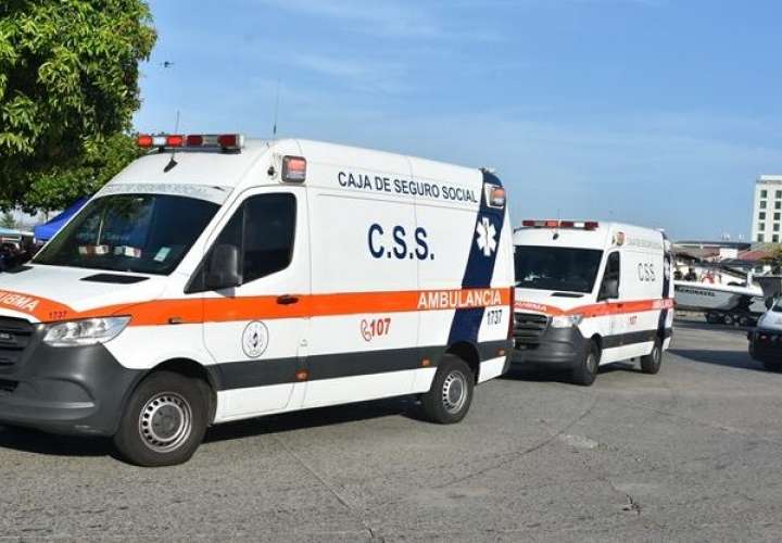 Equipos de ambulancias como parte del operativo.