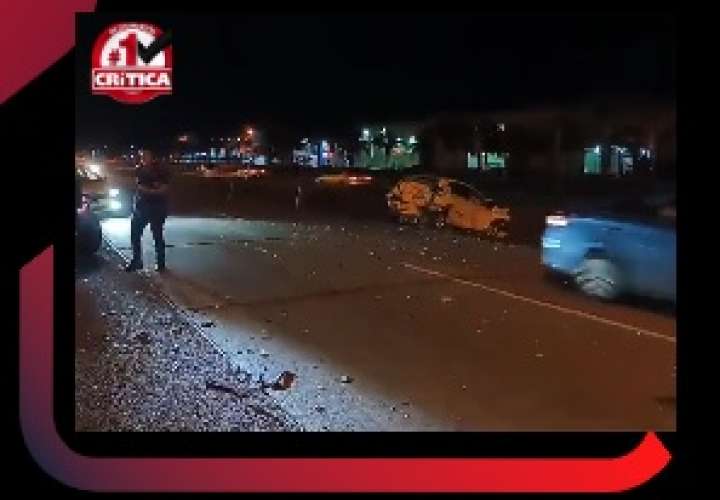 ¡Iba volando! Chocó siete autos tras persecución 