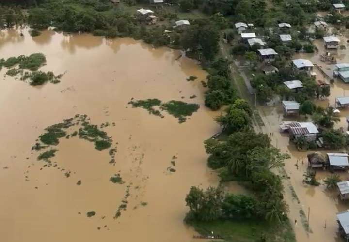 5 muertos y más de 3 mil afectados deja tormenta "Rafael" en Panamá