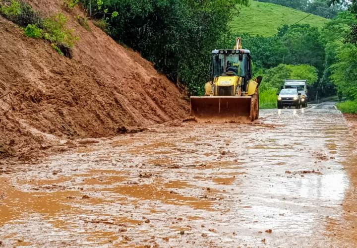 Azuero, golpeada por el mal tiempo, empieza a recuperarse