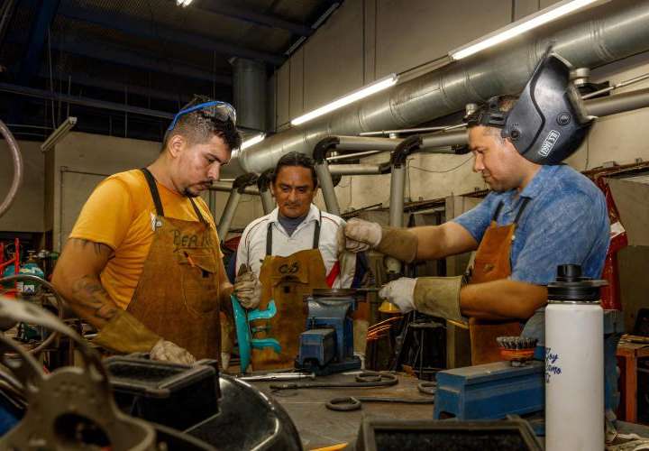 Aumentan matriculados en cursos del INADEH