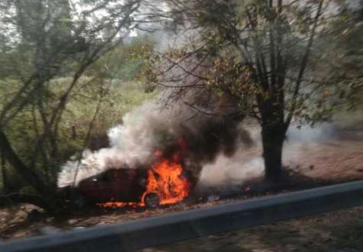 Incendiaron su auto con el objetivo de matarlo.      (Foto: Ilustrativa)