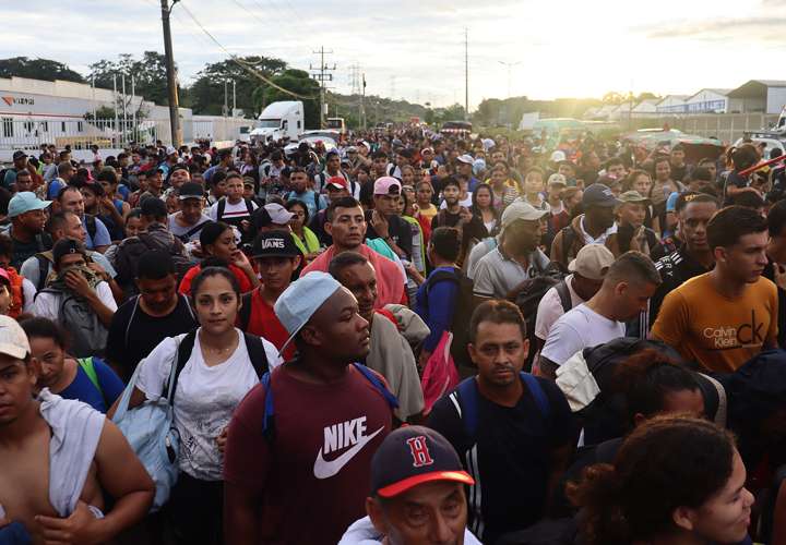 Miles de migrantes planean entrar a EEUU antes que suba Donald Trump