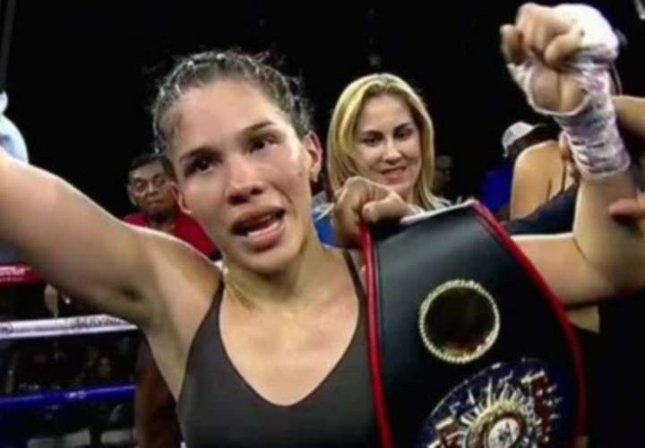 Nataly Delgado se consolida en ránkings mundiales de boxeo