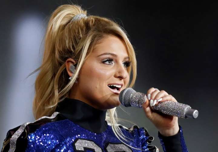 Meghan Trainor  "ya no puede sonreír" tras recibir "demasiado bótox"